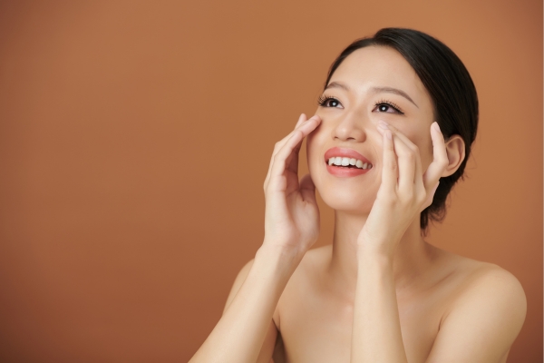 Glow Naturally: How to Brighten Skin for a Radiant You