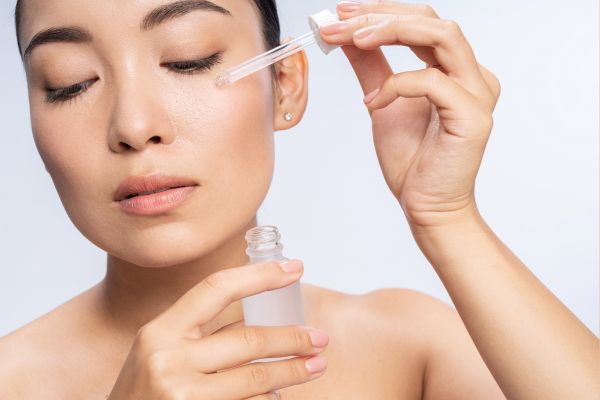 The Best Face Serum for Dry Skin